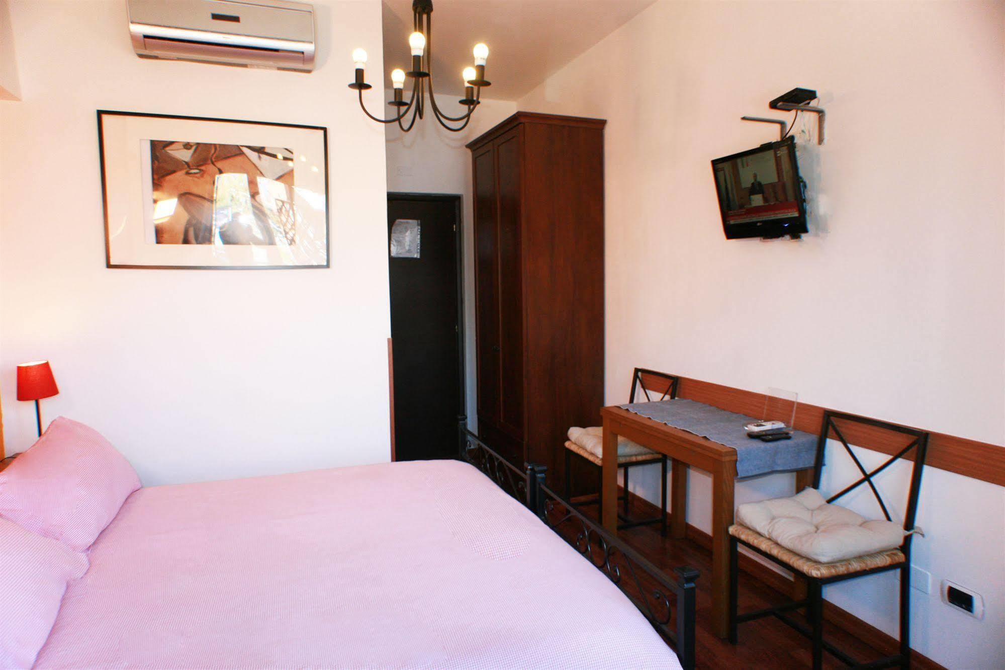 Lt Rooms โรม ภายนอก รูปภาพ